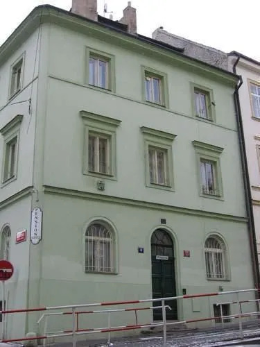 Zderaz