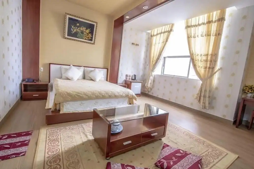 Hồng Tâm Hotel