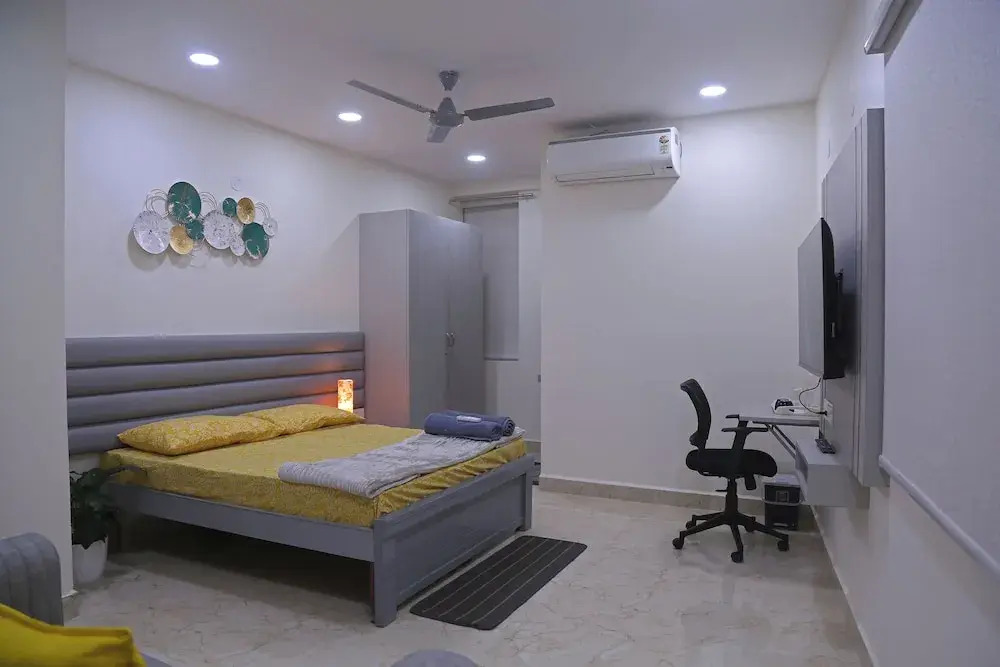 Yendluri S Abode