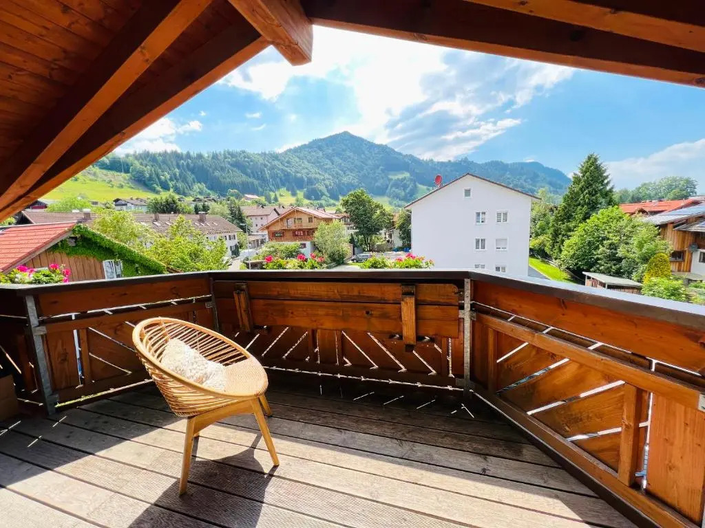 Allgäu Ferienhaus 5 Apartments mit Sauna,Balkon, Garten und Privatparkplatz