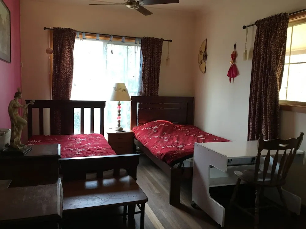 Winnamatta Guest House
