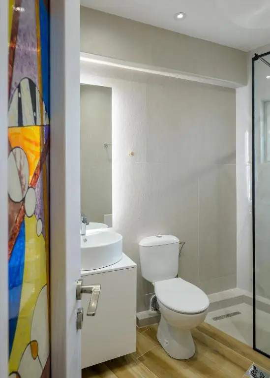 Alyvia Central Apartment 2