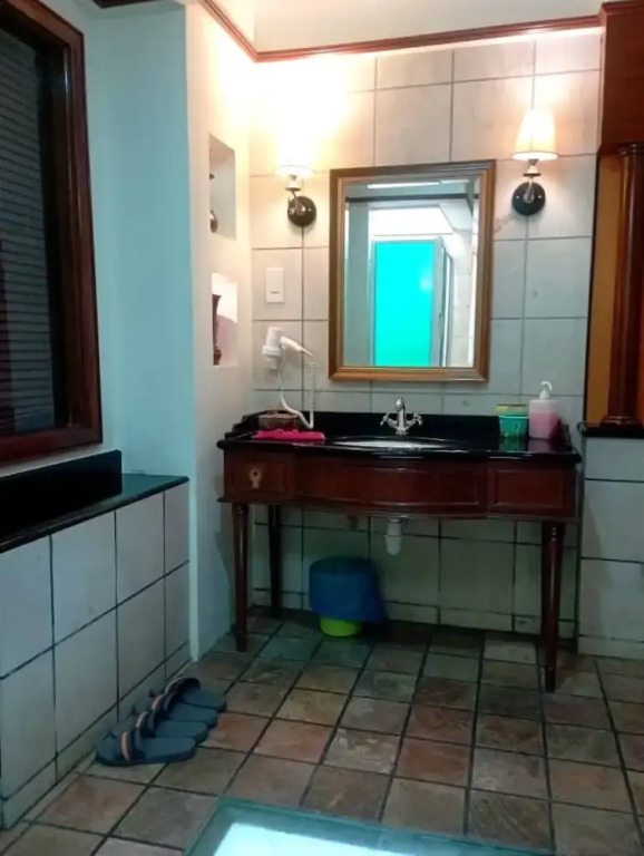 Alpine Premium Water Chalet 2