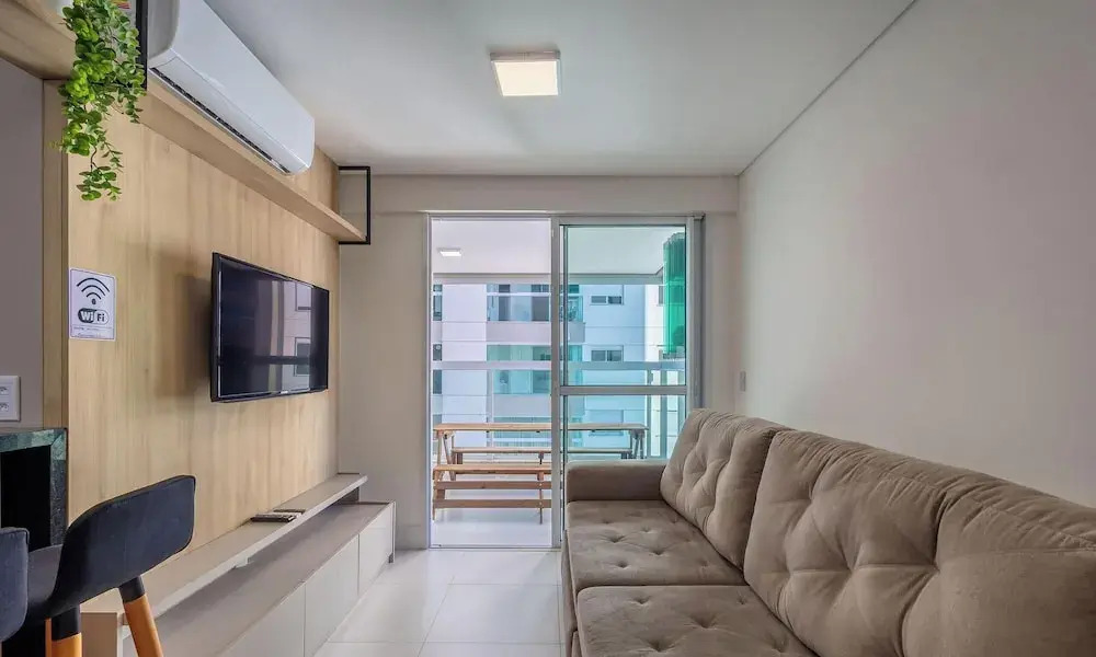 Seafront Condominium With Pool - SHC