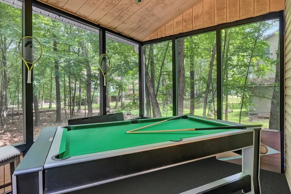 Grill & Games: Family Home in East Stroudsburg!