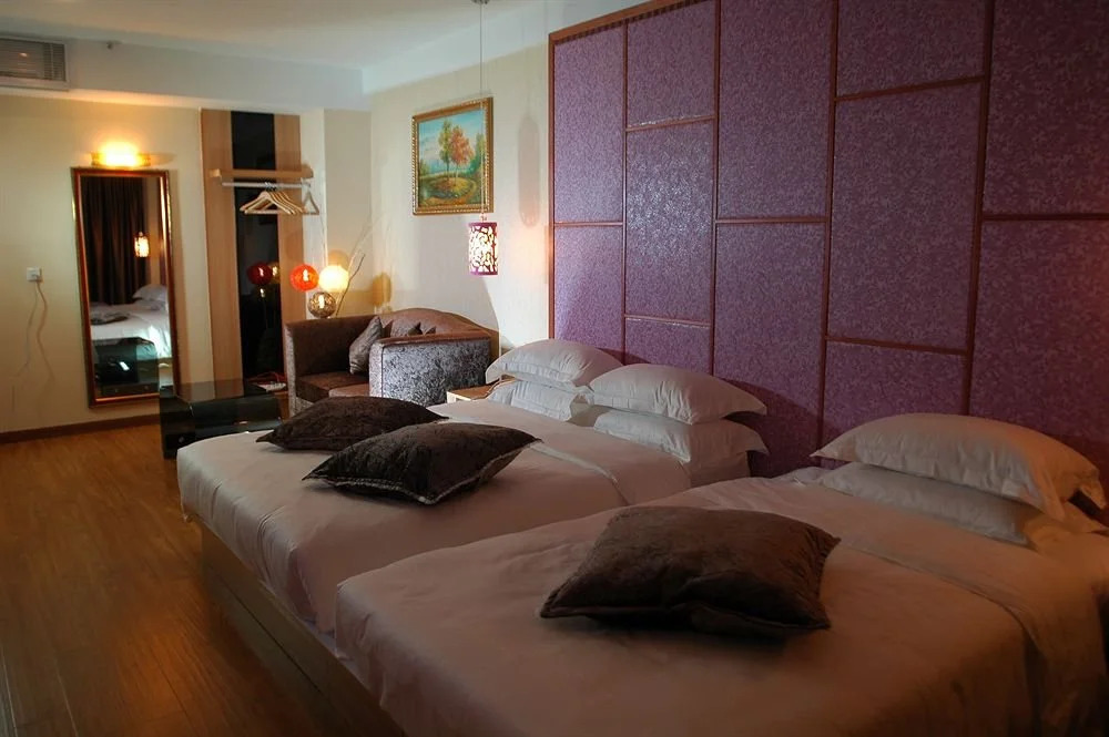 Home Club Hotel Nanhai Branch