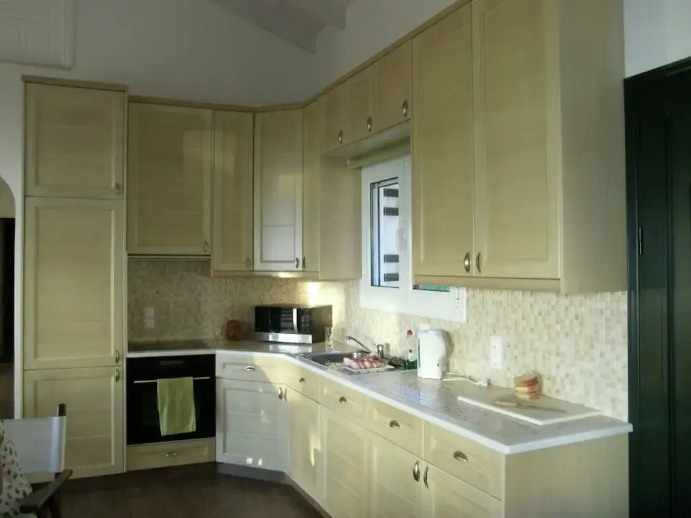 Comfy Apartment in Vinkuran With the Beach Nearby