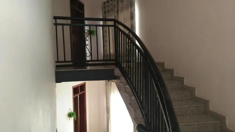 Temms Hotel