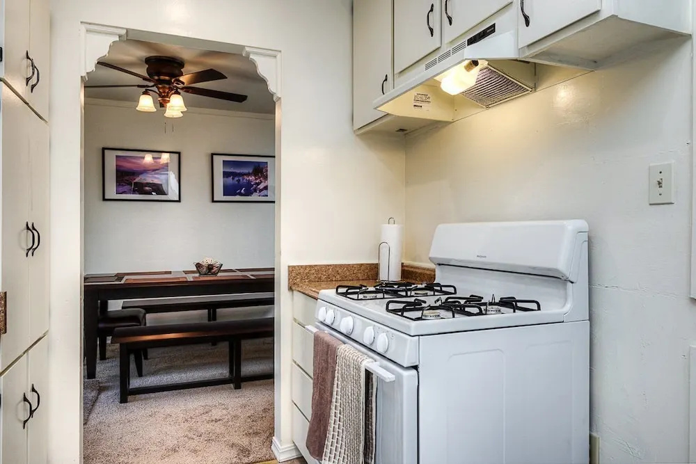 In The Heart Of Lake Tahoe 4 Bedroom Home