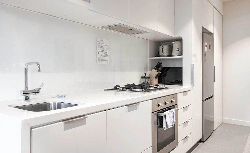 EPORO Tower Modern Apartments Melbourne Central CBD