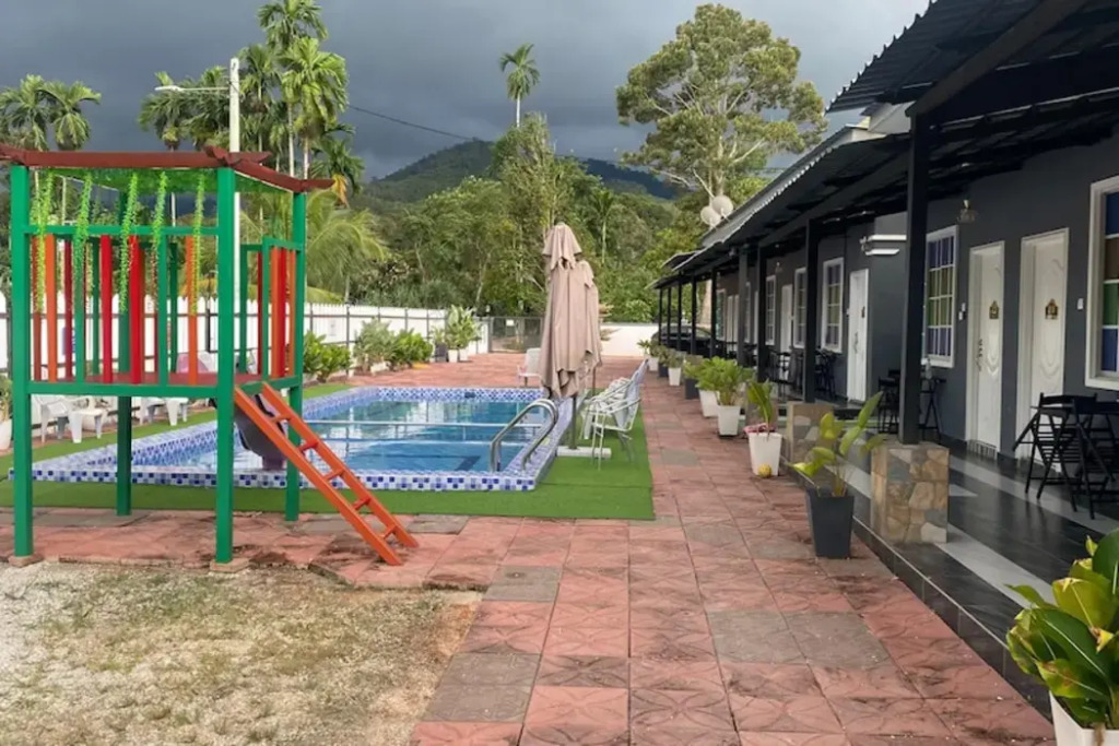 Capital O 91205 Palong Hill Chalet & Resort