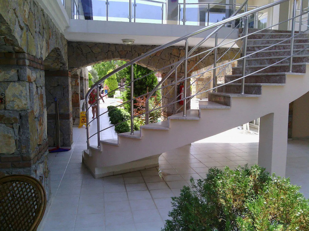 Orka Center Point Apartments