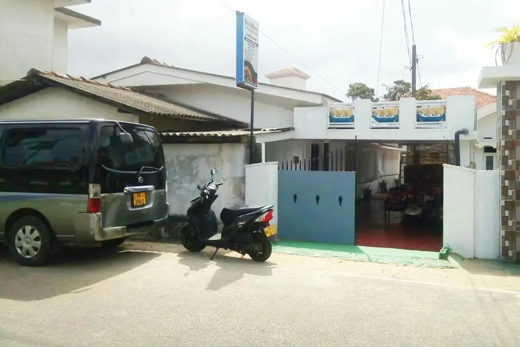 Gloriya Mathews family villa