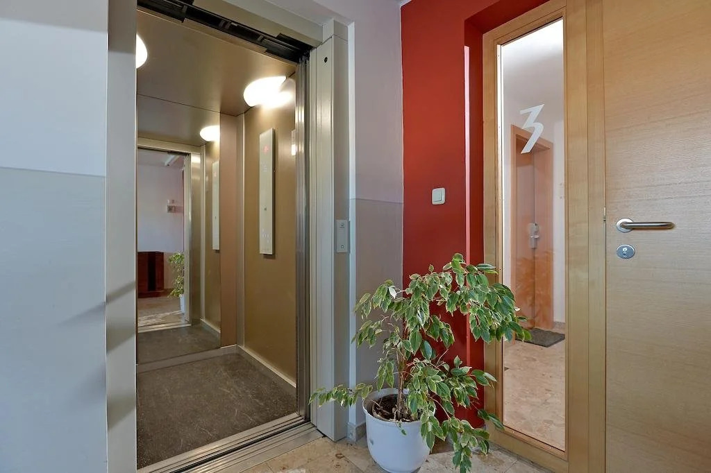 Haus Veronika - Appartements by Miha