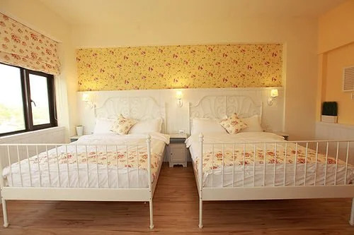I See U 298 Hostel