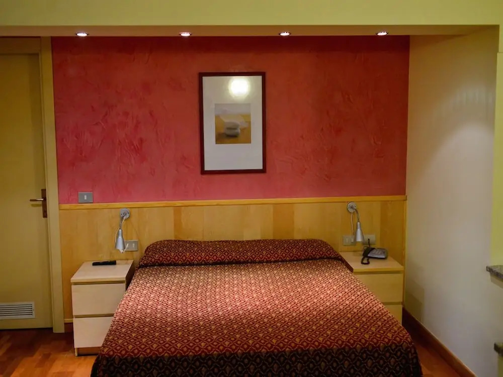Hotel Malpensafiera