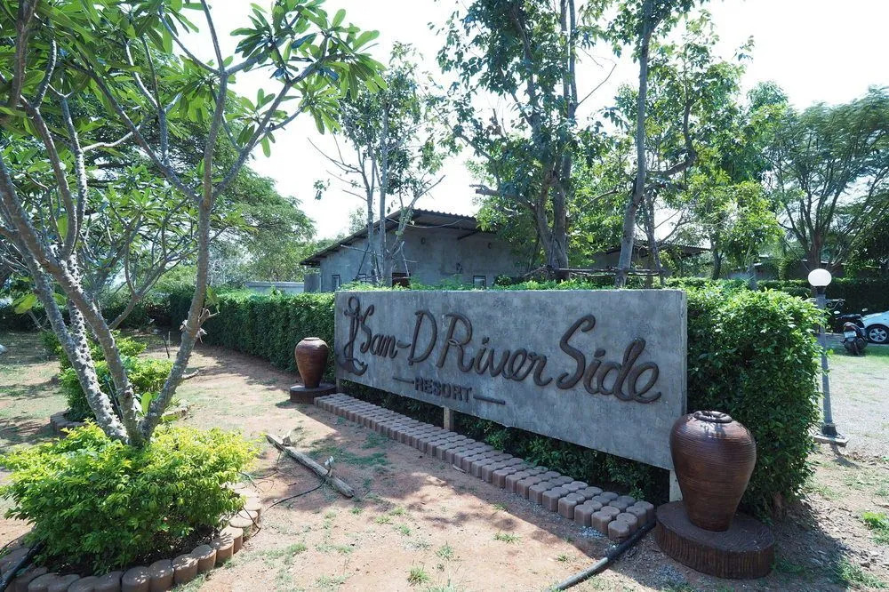 San-D Riverside Resort