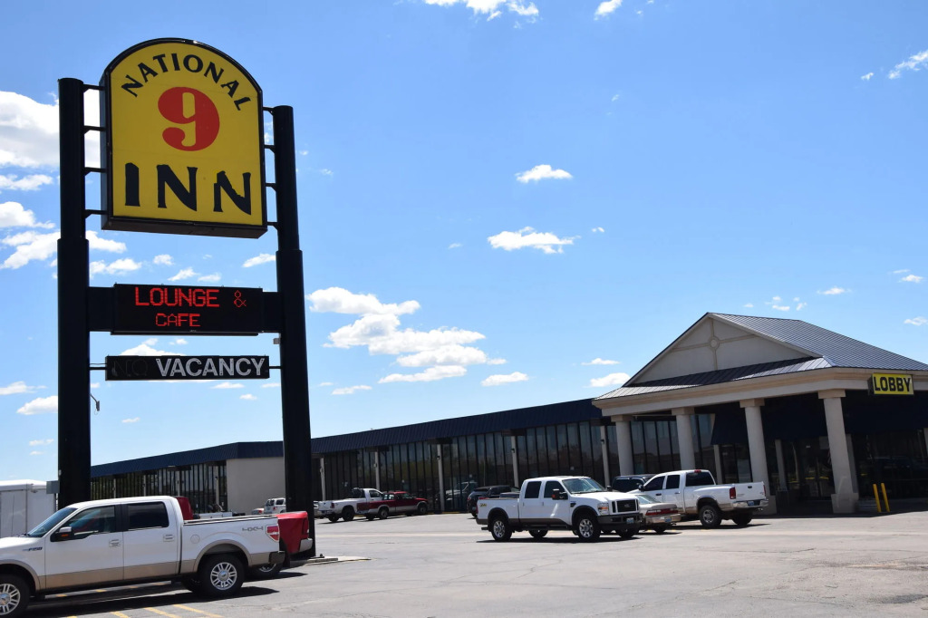 National 9 Inn Gillette