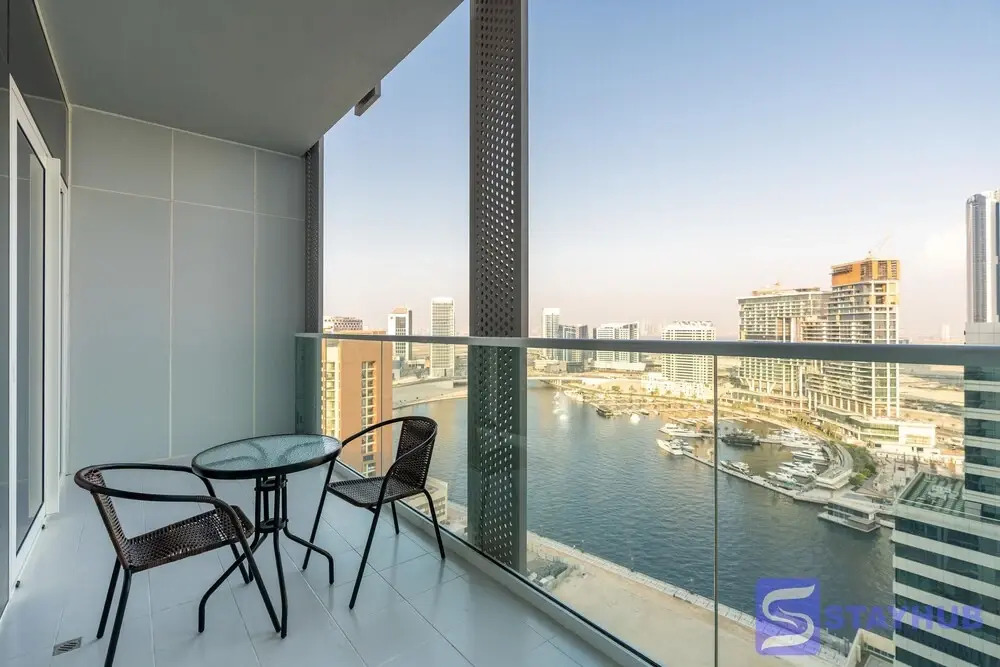 Elegant 1BR Apt Near Down Town