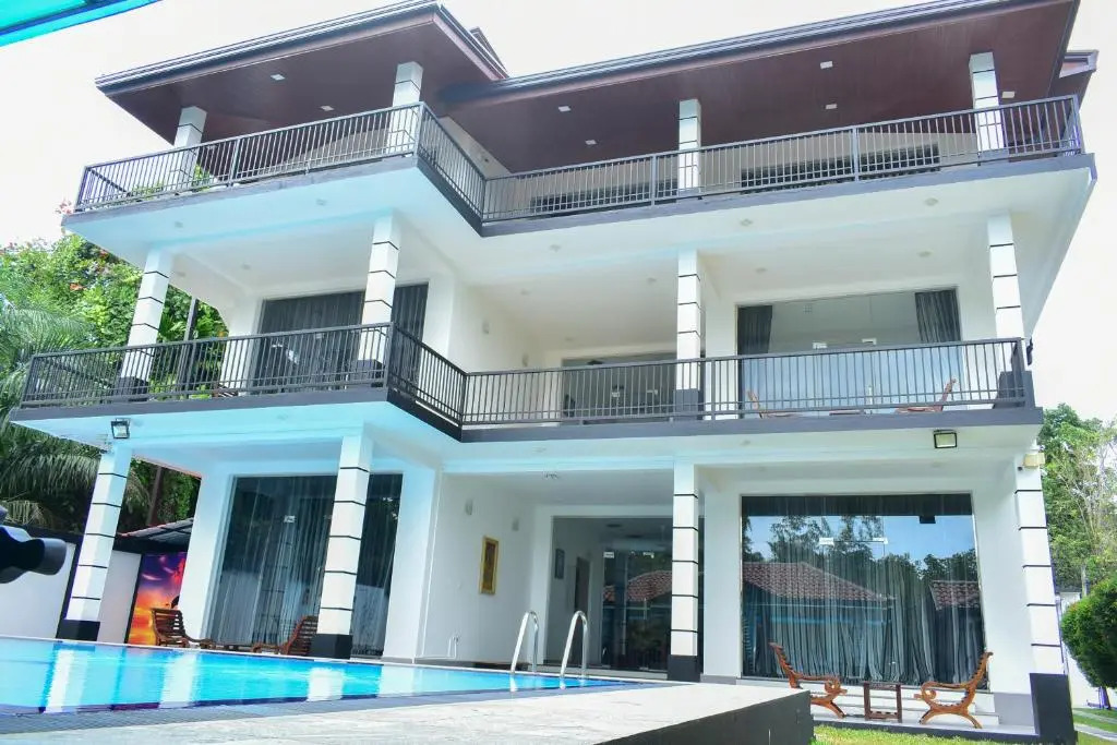Minuri Villa