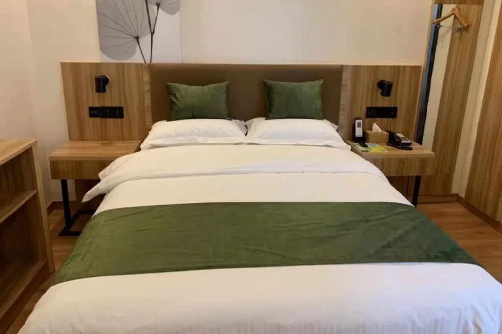 Greentree Inn Shanghai International Exhibition Center Gulang Road Express Hotel