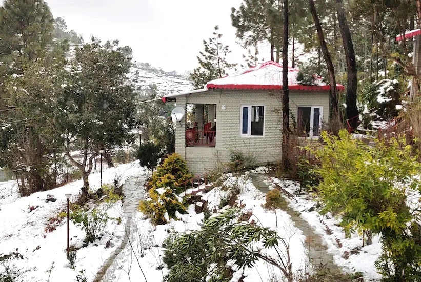 Majkhali Woods, Ranikhet, By Himalayan Eco Lodges
