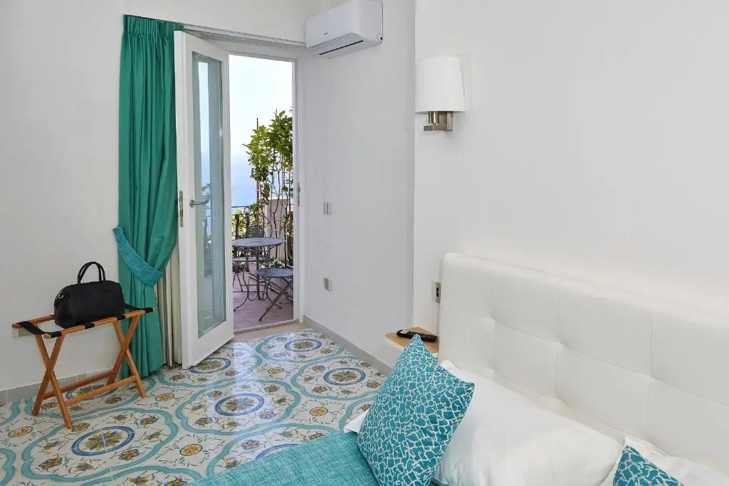 Malafemmena Guest House