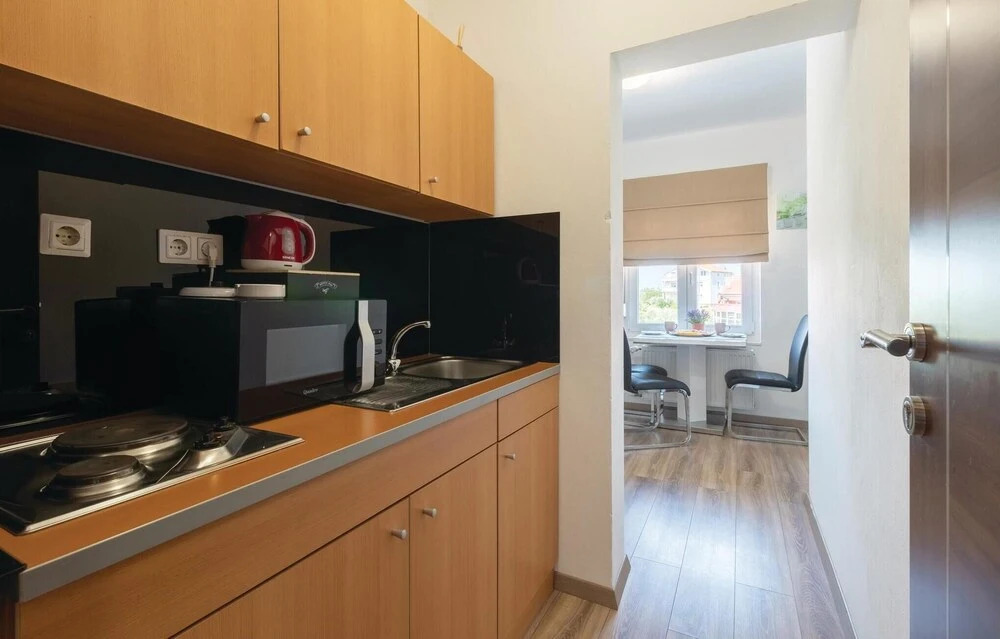 Nice Home in Zadar With Wifi and 8 Bedrooms