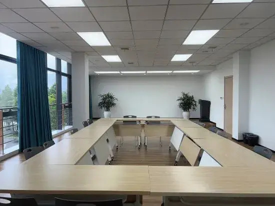 Wanfu Ecological Homestay (Yangzhou East Railway Station)