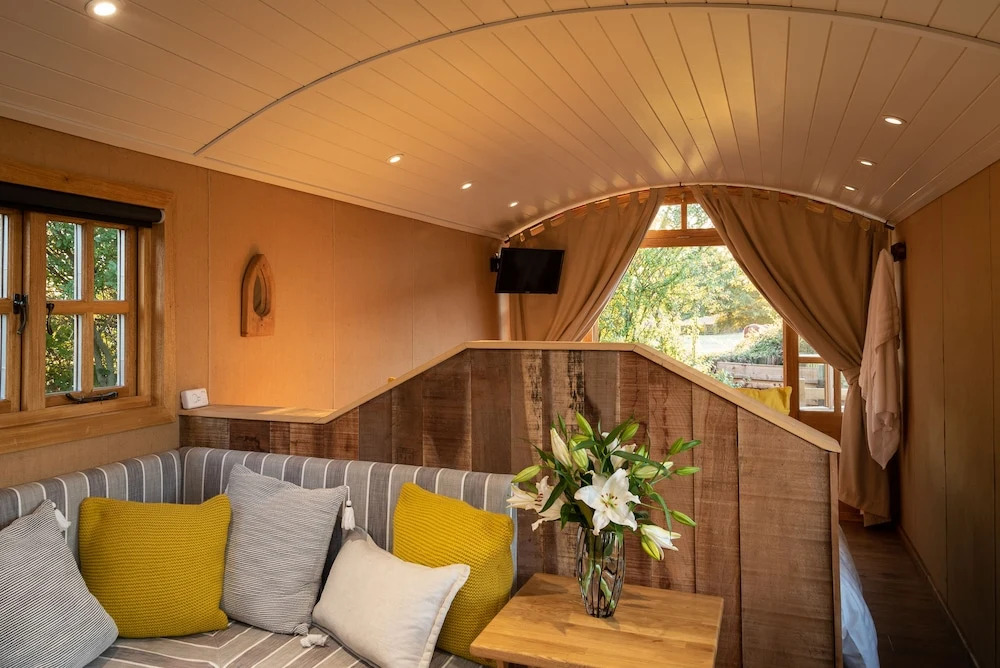 Ashwood Shepherd Hut