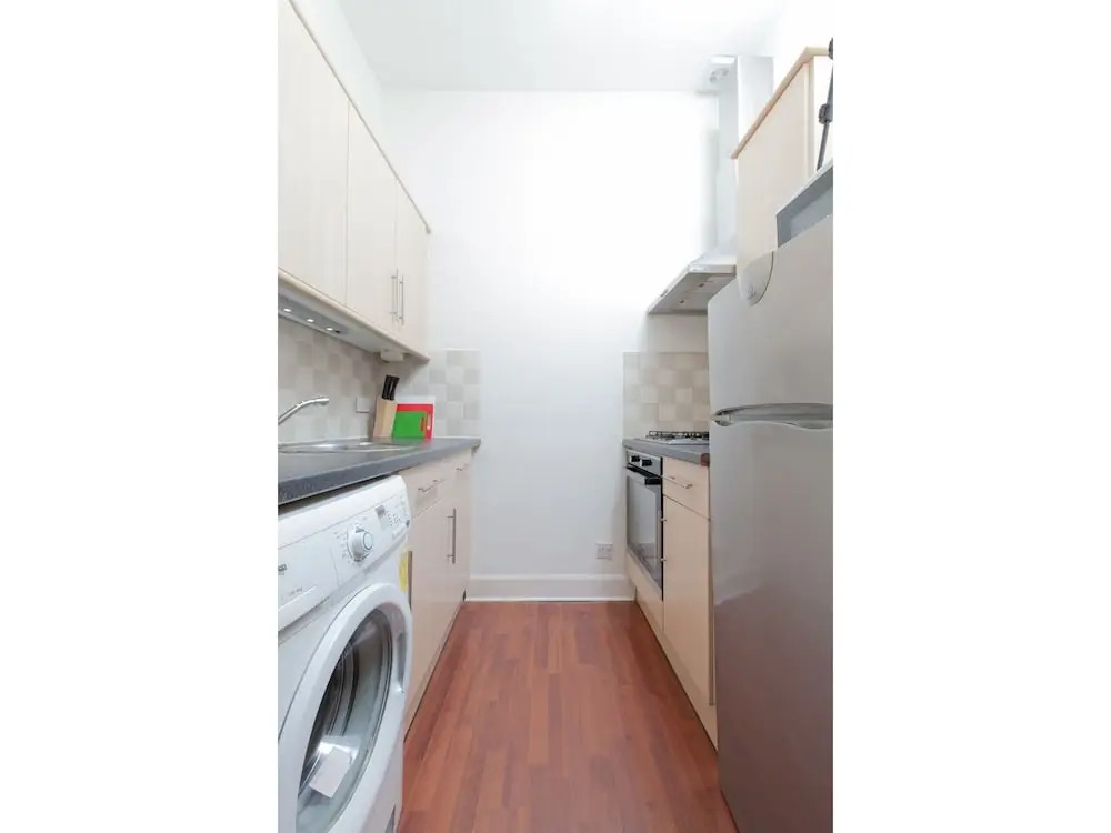 Homely Tenement for 4 Near Botanic Gardens