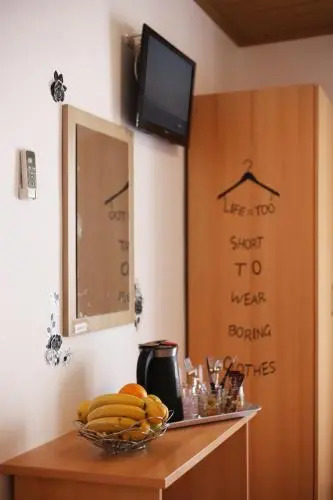 Apartment & Rooms Marigold