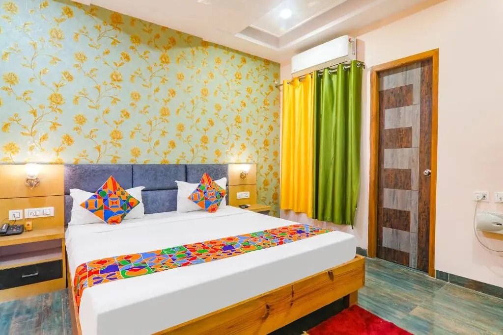 Treebo Shakuntalam, Near Lucknow Airport