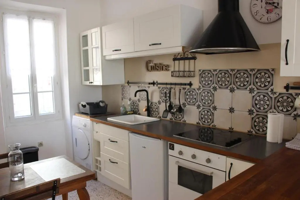 La Maison du Perron au pied de la Ste Victoire