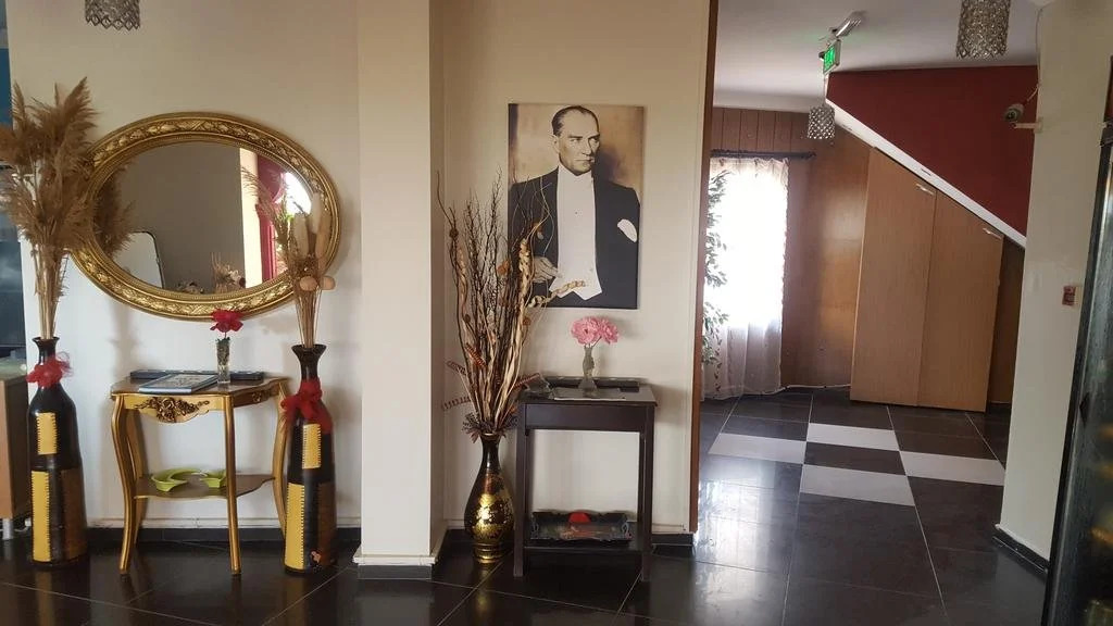 Rosalinda Otel Gumuldur