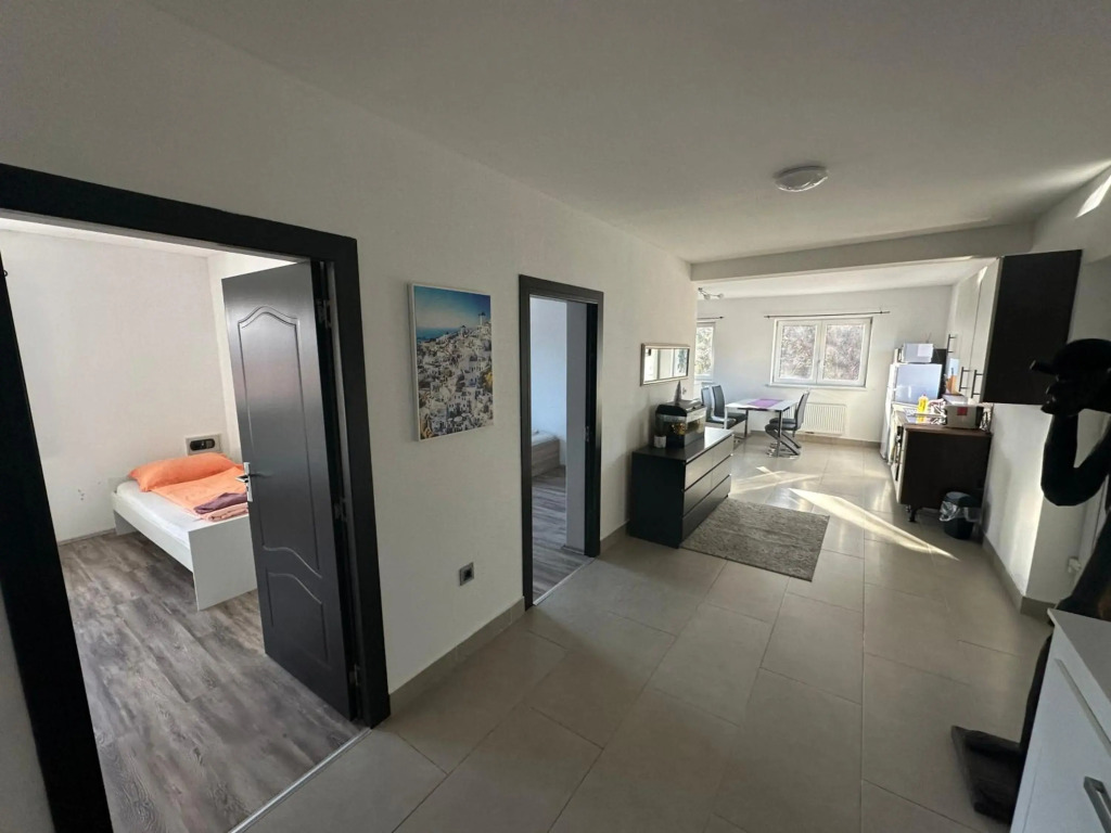 City Apartment self check-in free parking