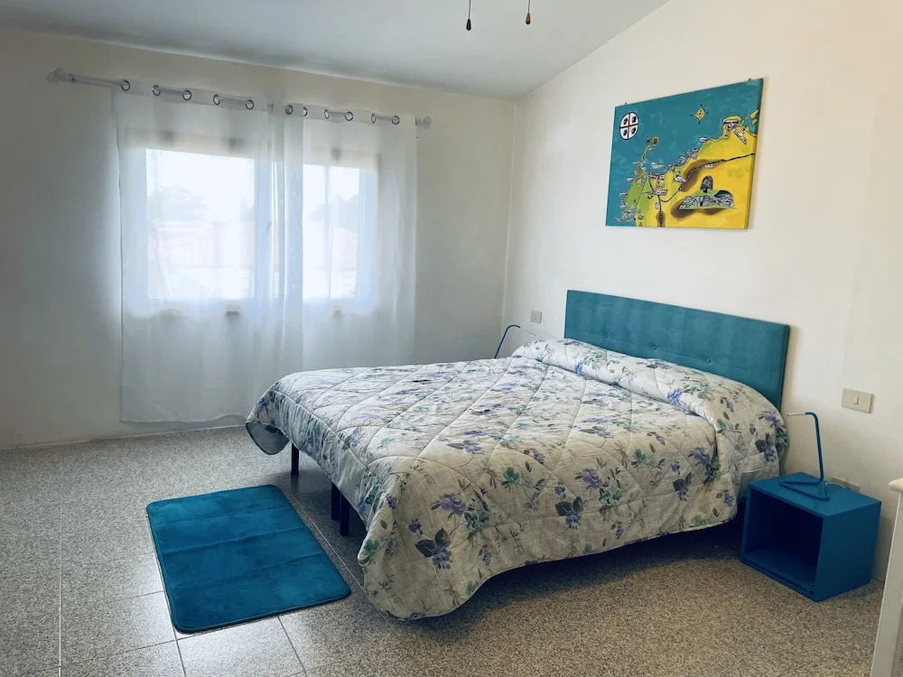 Apartment in Villa With Garden Close to the sea