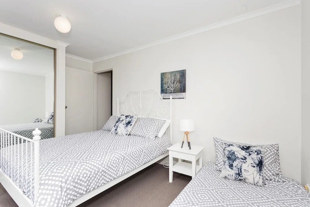 Sundowner Apartment 5