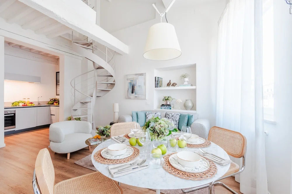 Letizia Penthouse in Lucca