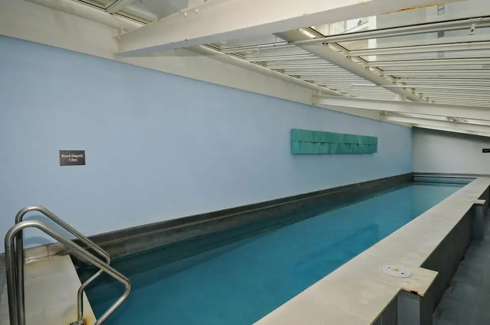 QV Studio with Hotel Amenities Gym and Pool - 924
