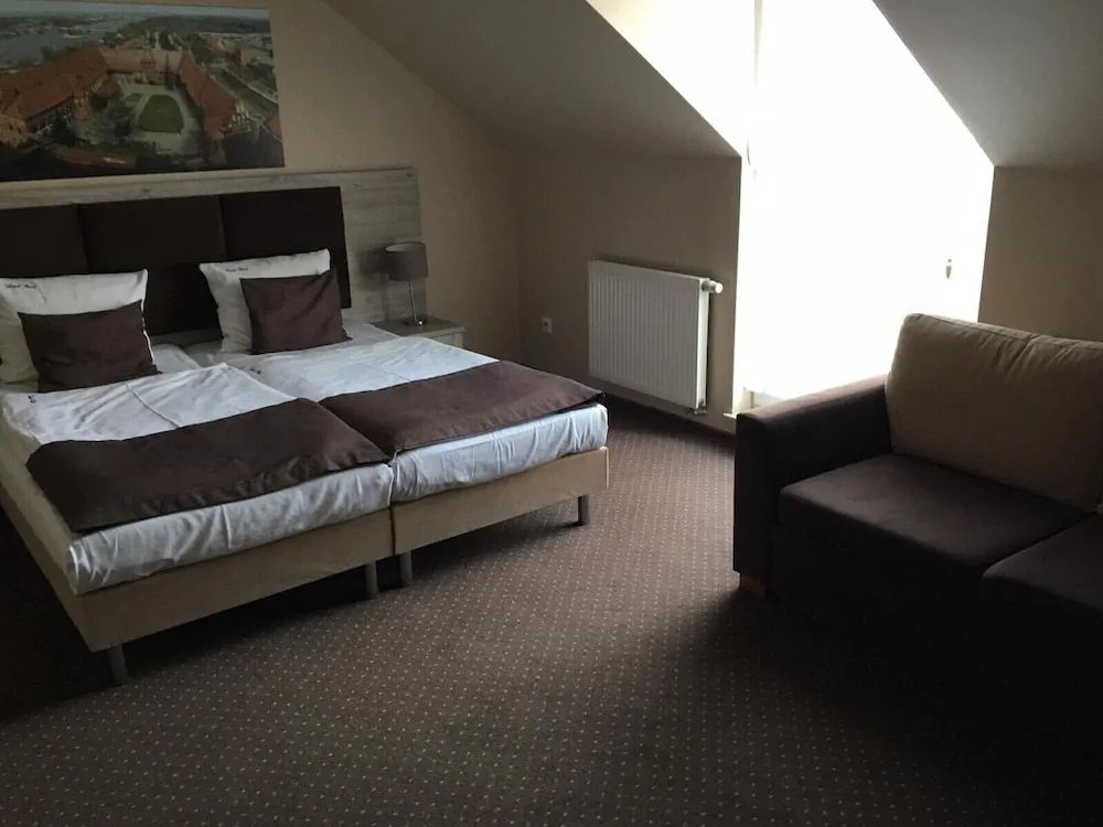 HOTEL PIAST przy Zamku