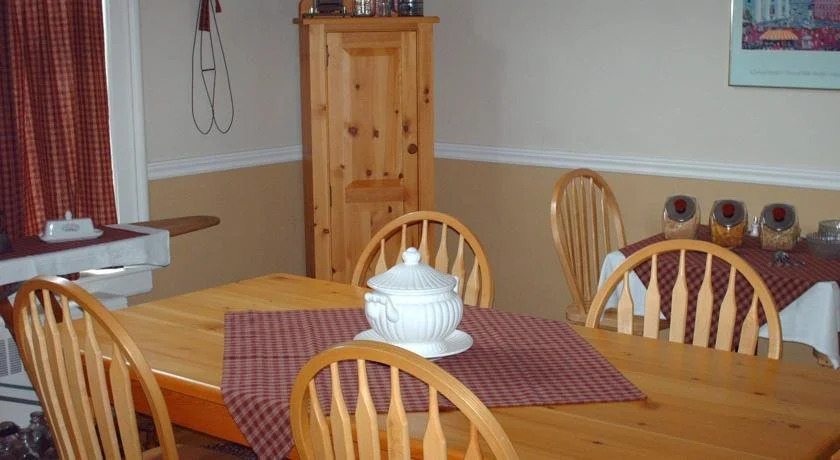 Bennett House Bed & Breakfast