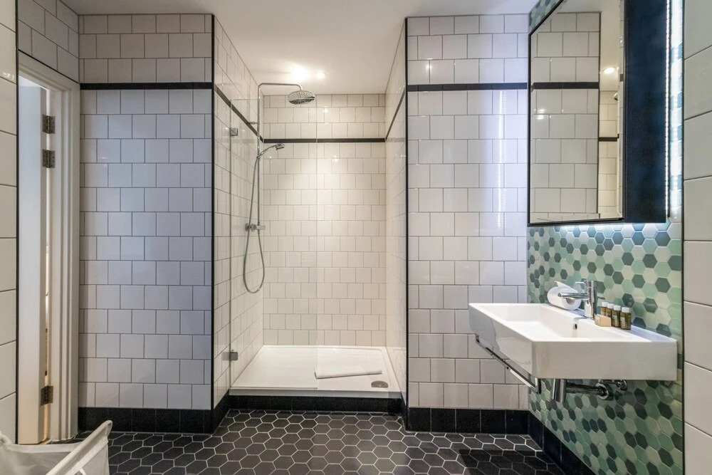Modern Canning Town Studio