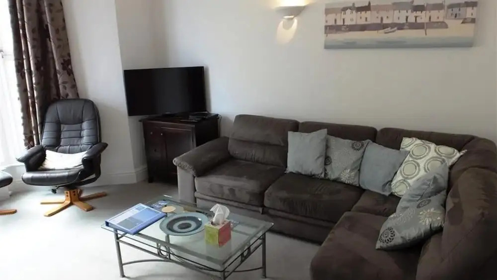 Victoria Street 37 Flat 4
