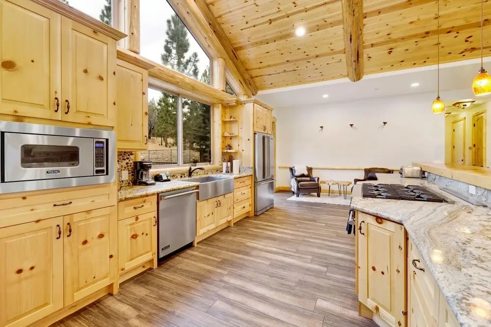 1750-heavenly Log Home 4 Bedroom Chalet by Redawning