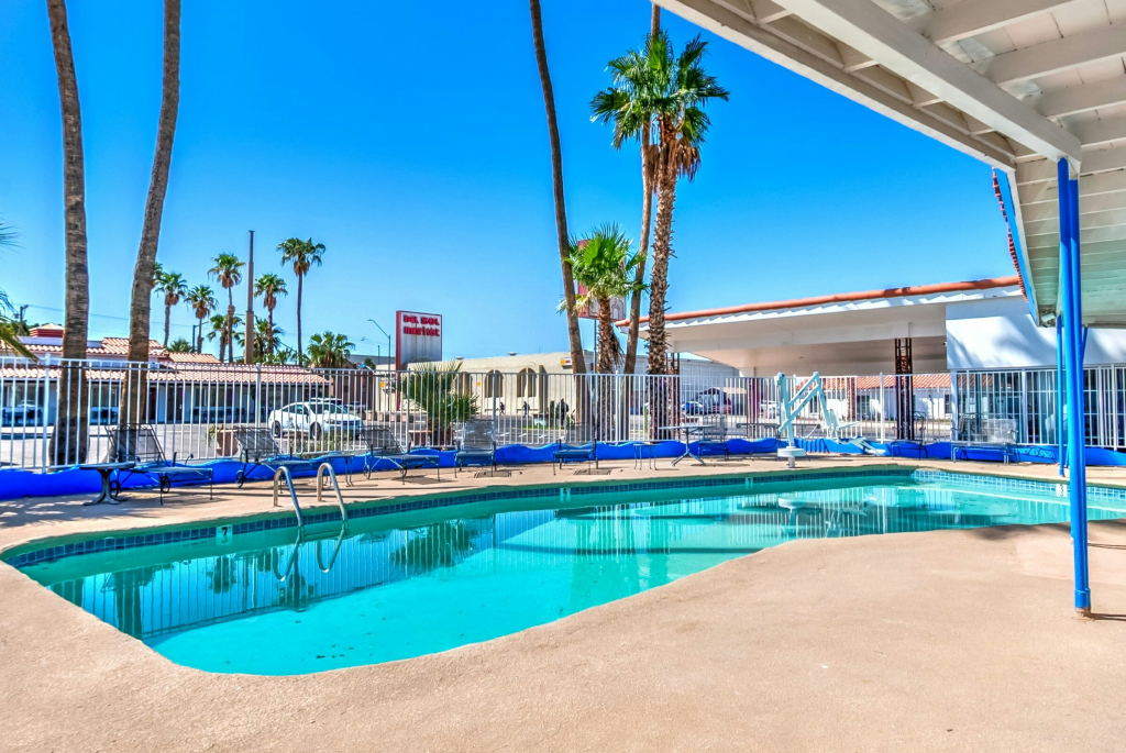 Historic Coronado Motor Hotel by OYO