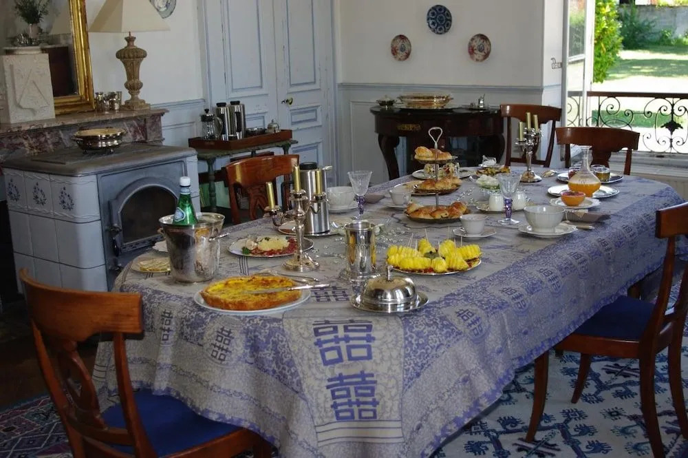 La Bergerie Du Château De Pommeuse