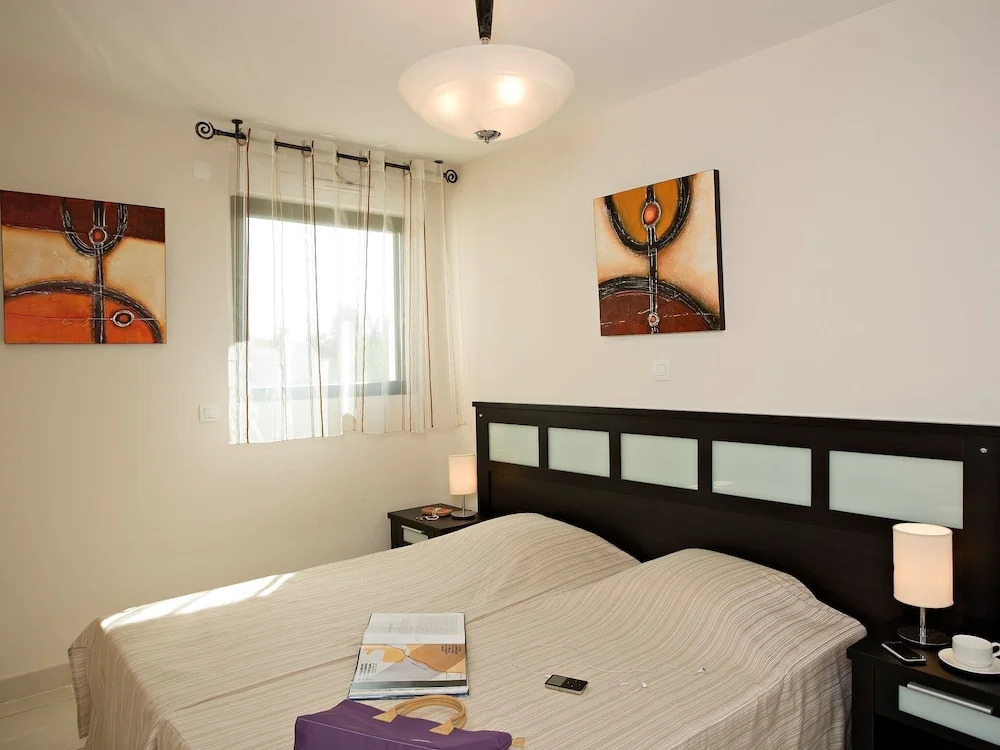 Luxury Apartment With Large Terrace