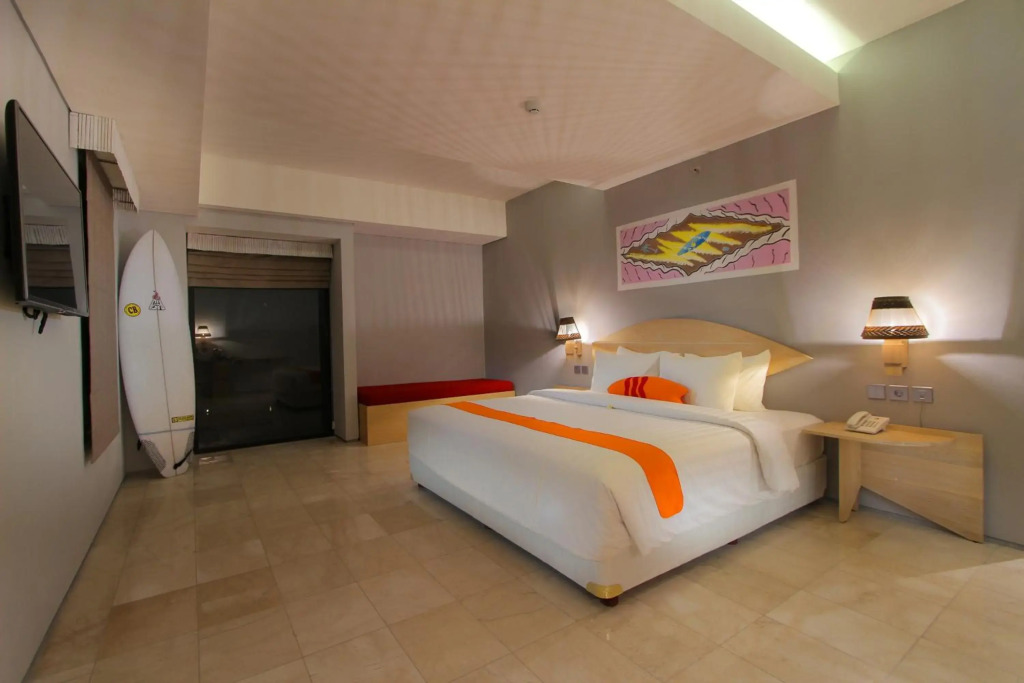 Koa D Surfer Hotel