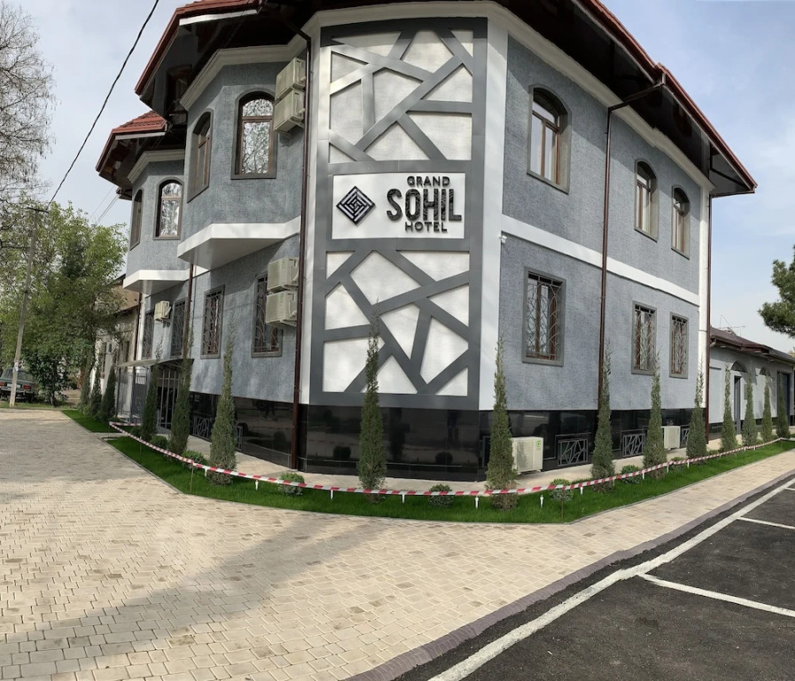 Grand Sohil Hotel Hostel